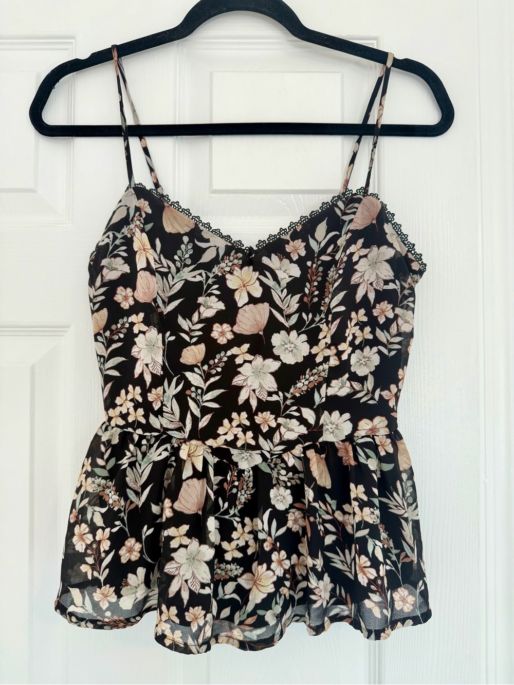 Lush Black Floral Lace-Trim Tank